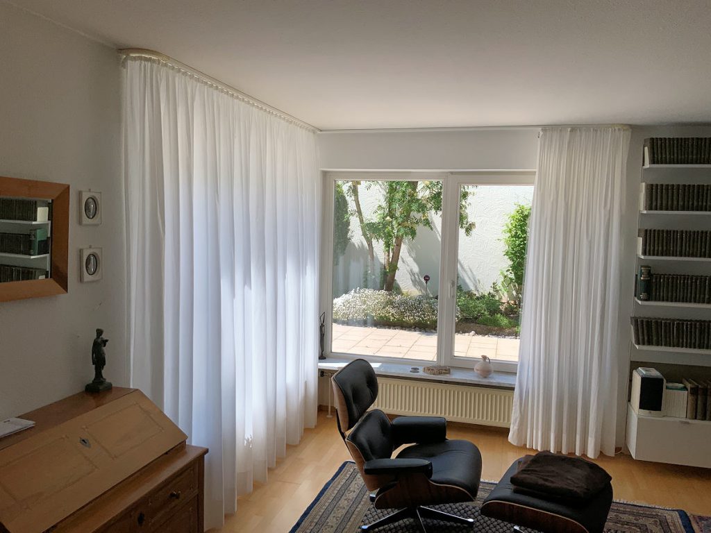 Gardinen, Vorhänge und Rollos - Bleher